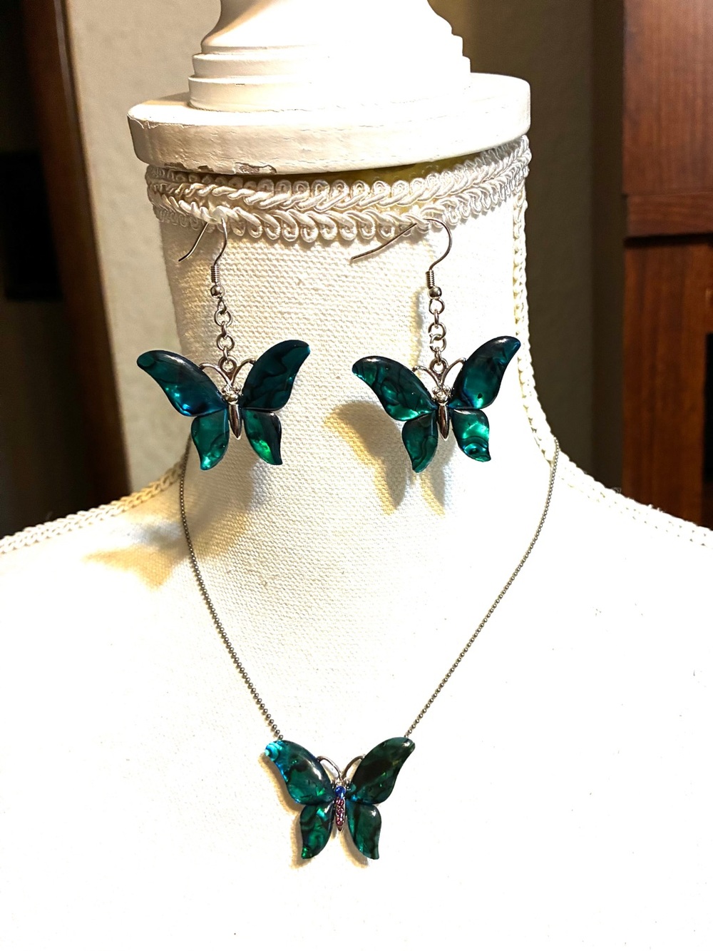 Teal Butterfly Pendant Necklace and Dangle Earrings Set